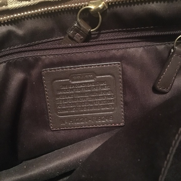 Coach purse - Picture 3 of 8